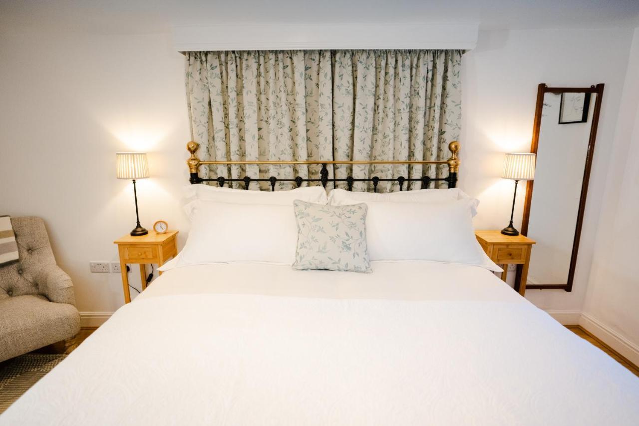 Hovell Hall Country Bed And Breakfast 诺里奇 外观 照片