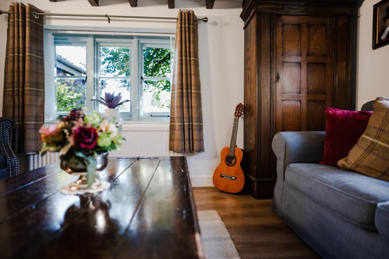 Hovell Hall Country Bed And Breakfast 诺里奇 外观 照片